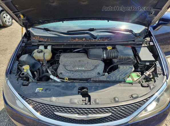 2C4RC1BG6HR523166 2017 CHRYSLER PACIFICA Blue Widok naklejki z numerem VIN