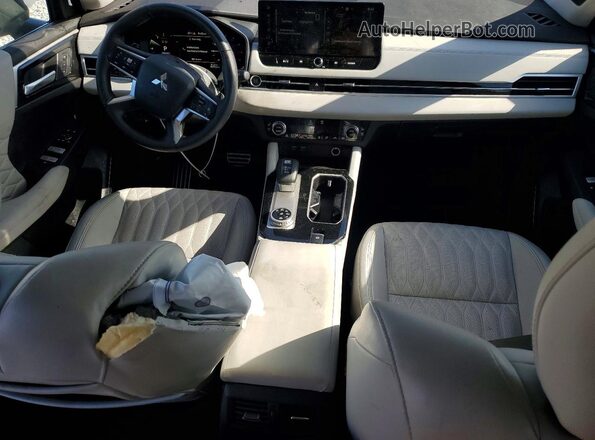 JA4J4WA8XSZ025688 2025 MITSUBISHI OUTLANDER Черный Вид щитка приборов