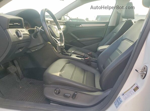 1VWSA7A36MC016874 2021 VOLKSWAGEN PASSAT White Вид панелі приладів