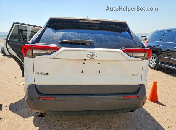 2T3W1RFV6RW303923 2024 TOYOTA RAV4 White Vista interior delantera