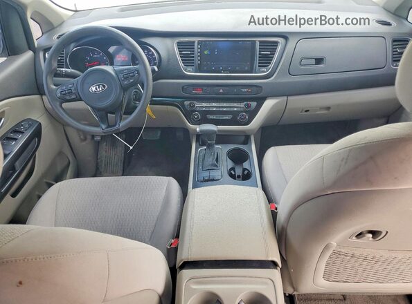 KNDMA5C18H6261174 2017 KIA SEDONA Silver ხელსაწყოთა პანელის ხედი