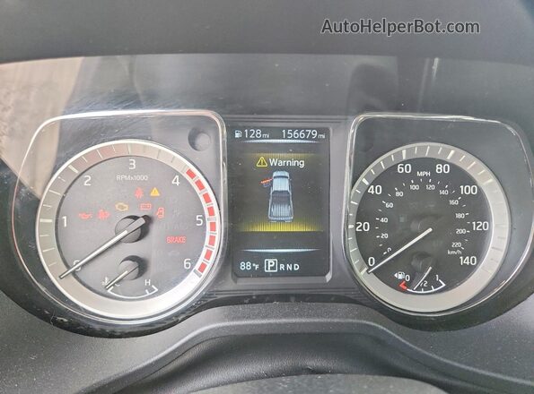 1N6BA1F33HN568820 2017 NISSAN TITAN Silver Հետևի նստատեղերի տեսք