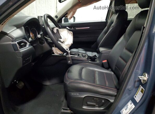 JM3KFBCM6S0692499 2025 MAZDA CX-5 Blue Вид салону спереду