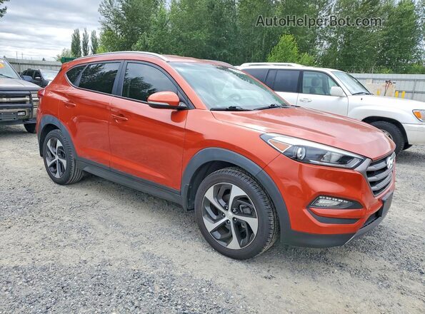 KM8J3CA21GU077326 2016 HYUNDAI TUCSON Оранжевый Вид спереди