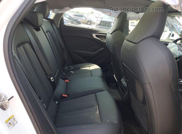 WAU3BCFU9SN064558 2025 AUDI A5 White Սալոնի հետևի տեսք