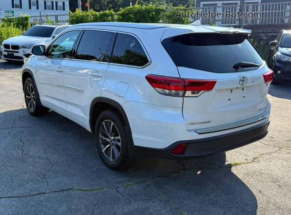 5TDJZRFH6HS474409 2017 TOYOTA HIGHLANDER White Tył prawy