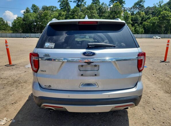 1FM5K7D86HGB43526 2017 FORD EXPLORER Silver Սալոնի դիմացի տեսք