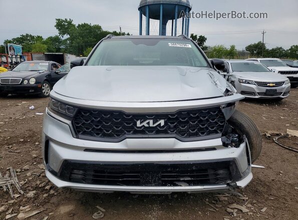 5XYRKDLF5NG110696 2022 KIA SORENTO Silver Հետևի տեսք
