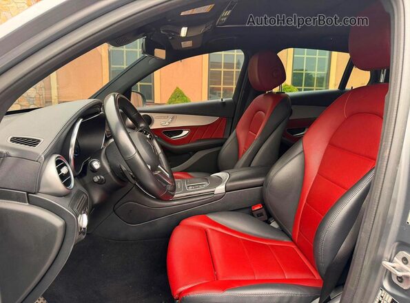 W1N0J8EB7PG127571 2023 MERCEDES-BENZ GLC-CLASS Gray Vista del compartimento del motor
