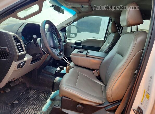 1FT7W2B62KEC76776 2019 FORD F250 White Vista del salpicadero