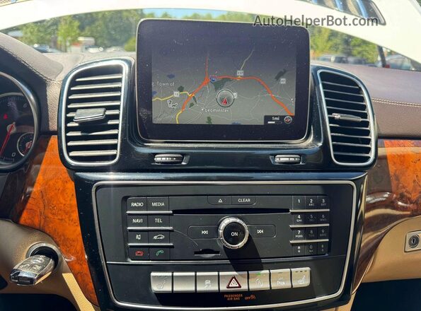 4JGDF6EE8KB216012 2019 MERCEDES-BENZ GLS White Սալոնի հետևի տեսք