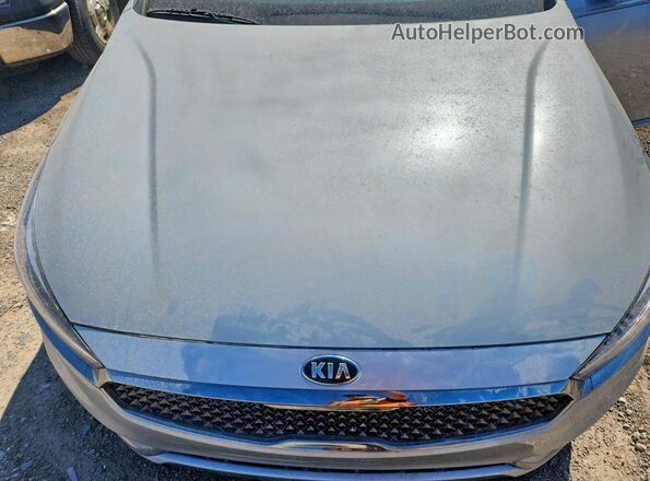 KNALB4J14H5086995 2017 KIA CADENZA Silver Engine compartment view