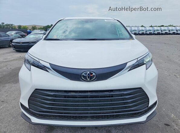 5TDKRKEC2TS290336 2026 TOYOTA SIENNA White Հետևի տեսք