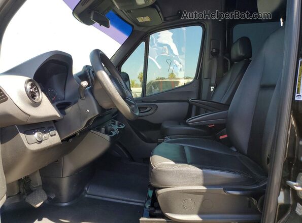 W1Z4EGHY9LT022806 2020 MERCEDES-BENZ SPRINTER Черный Вид панели приборов