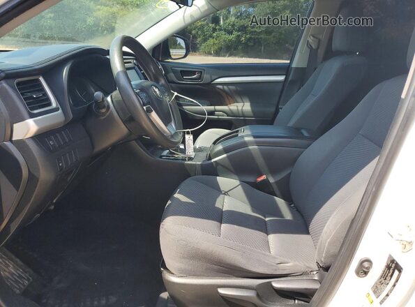 5TDZARFH7KS060010 2019 TOYOTA HIGHLANDER White Vista del salpicadero