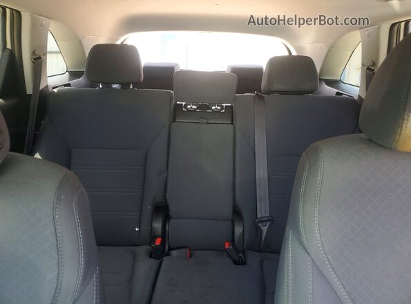 5XYPG4A59JG361301 2018 KIA SORENTO Серебряный Вид задней части салона