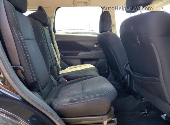 JA4AD2A3XLZ017704 2020 MITSUBISHI OUTLANDER Черный Вид задней части салона