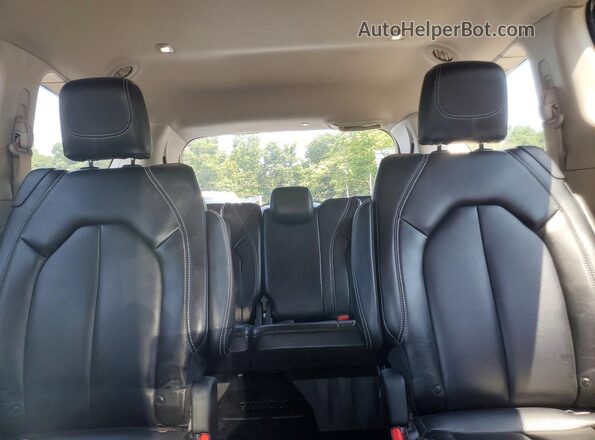 2C4RC1BG6PR531024 2023 CHRYSLER PACIFICA Серый Вид задней части салона