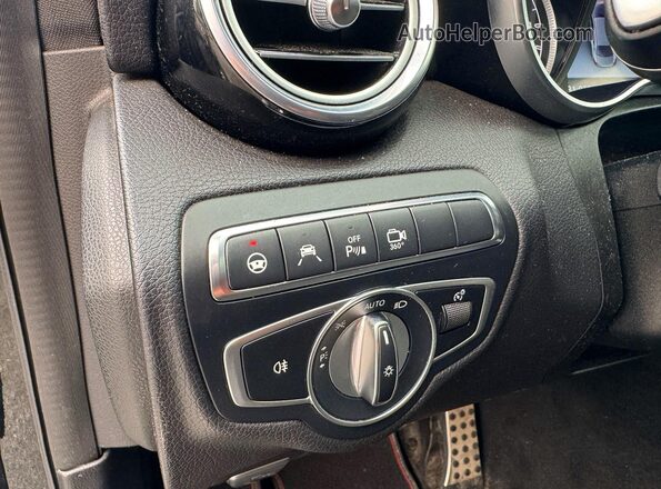 55SWF6EB8JU262453 2018 MERCEDES-BENZ C Black Սալոնի 360 աստիճան տեսք