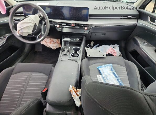 KNAG24J77T5457887 2026 KIA K5 Black Widok zestawu wskaźników