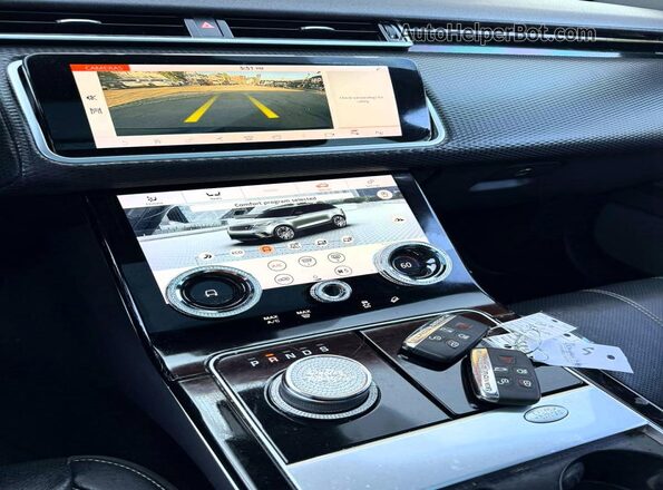 SALYL2EX2KA783629 2019 LAND ROVER RANGE Black Front interior view
