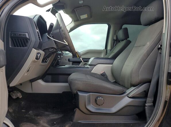 1FTEW1E52LKD43058 2020 FORD F150 Black Dashboard view