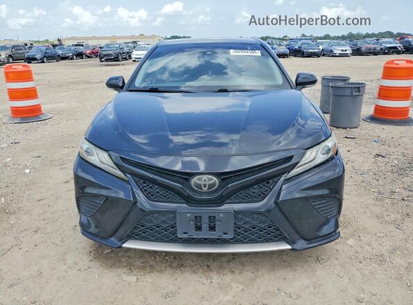 4T1B61HK6KU813059 2019 TOYOTA CAMRY Черный Вид сзади
