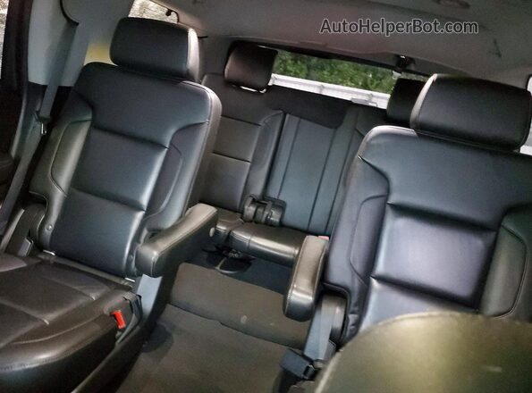 1GNSKBKC9KR289715 2019 CHEVROLET TAHOE Black Widok wnętrza z tyłu