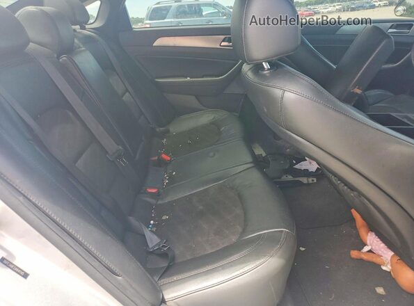 5NPE34AF2JH641145 2018 HYUNDAI SONATA Silver Vista interior trasera