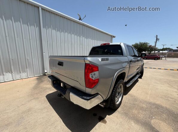 5TFDW5F14HX661157 2017 TOYOTA TUNDRA Silver Вид спереду