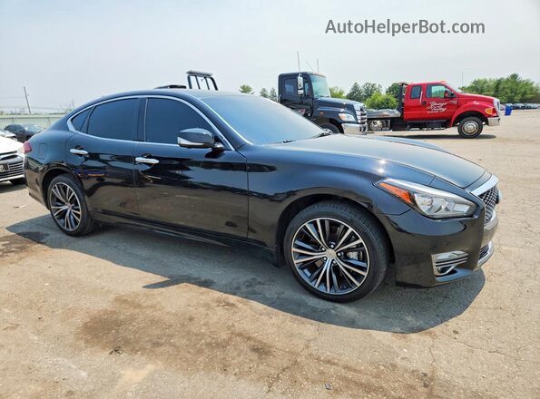 JN1BY1AR8HM770135 2017 INFINITI Q70 Black Вид спереду
