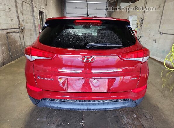 KM8J2CA43JU801576 2018 HYUNDAI TUCSON Red Front interior view
