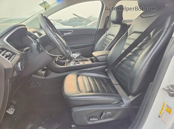 2FMPK3J9XKBC40404 2019 FORD EDGE White Vista del salpicadero