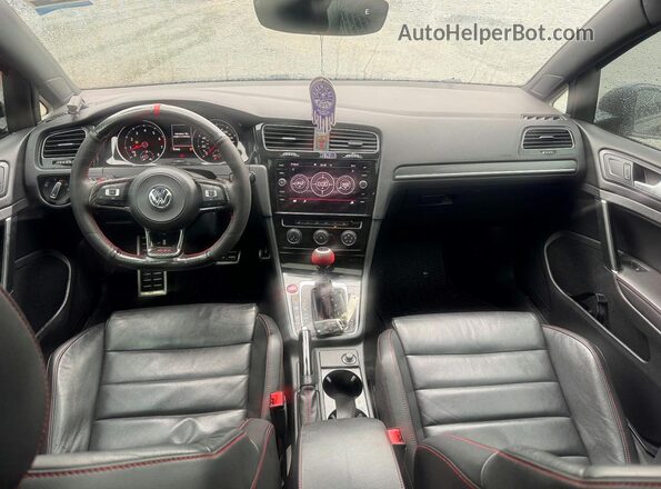 3VW6T7AU9LM017423 2020 VOLKSWAGEN GTI Blue Հետևի նստատեղերի տեսք