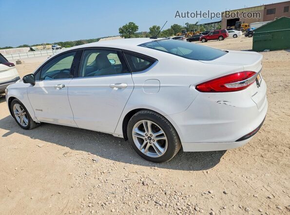 3FA6P0UU3JR141834 2018 FORD FUSION Белый Задняя правая четверть