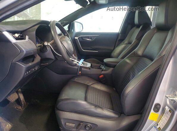 2T3EWRFV5KW015264 2019 TOYOTA RAV4 Silver წინა პანელის ხედი