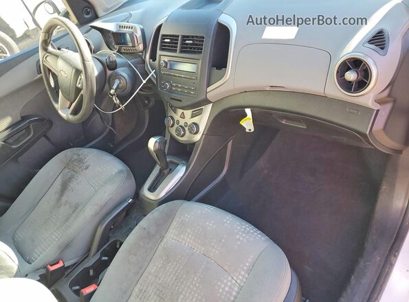 1G1JA6SH5G4174410 2016 CHEVROLET SONIC White Instrument cluster view