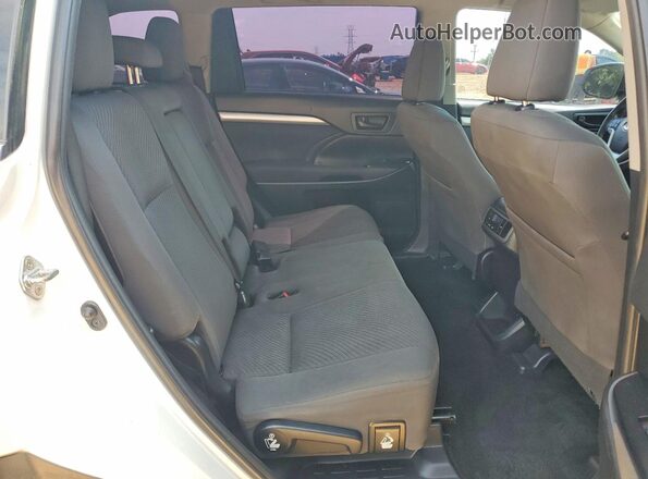 5TDZARFH7KS060010 2019 TOYOTA HIGHLANDER White Vista del compartimento del motor