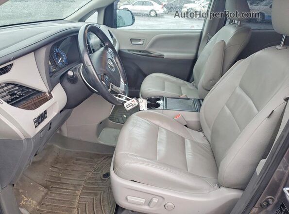 5TDYZ3DC3HS890503 2017 TOYOTA SIENNA Gray წინა პანელის ხედი