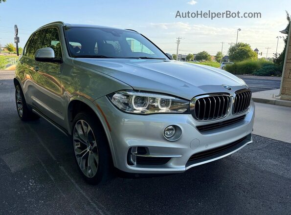 5UXKR0C32H0V75733 2017 BMW X5 Silver Rear left
