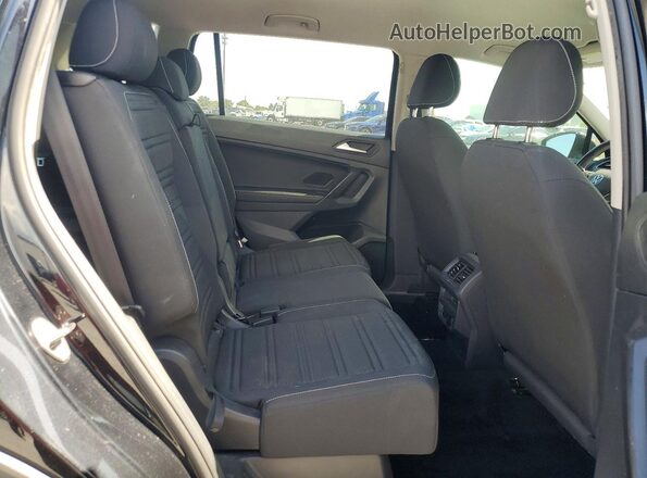 3VV1B7AX9NM034320 2022 VOLKSWAGEN TIGUAN Black Вид підкапотного простору