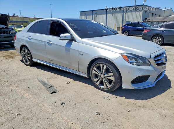 WDDHF5KB7GB228594 2016 MERCEDES-BENZ E-CLASS Silver Front view