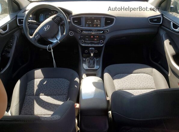 KMHC65LC8KU180642 2019 HYUNDAI IONIQ Black ხელსაწყოთა პანელის ხედი