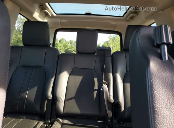 SALAG2V64GA832978 2016 LAND ROVER LR4 Белый Вид задней части салона