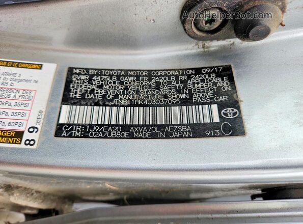 JTNB11HK4J3037095 2018 TOYOTA CAMRY Silver 360 interior view