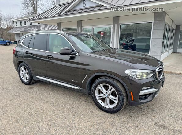 5UXTR9C59JLC75432 2018 BMW X3 Gray Rear left