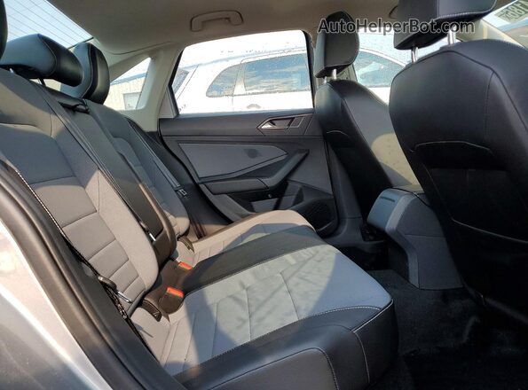 3VW7W7BU7TM041200 2026 VOLKSWAGEN JETTA Silver Vista interior trasera
