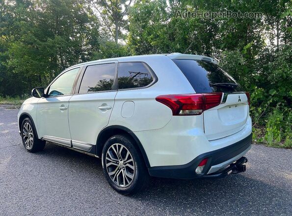 JA4AZ3A34GZ037976 2016 MITSUBISHI OUTLANDER White Передня права чверть