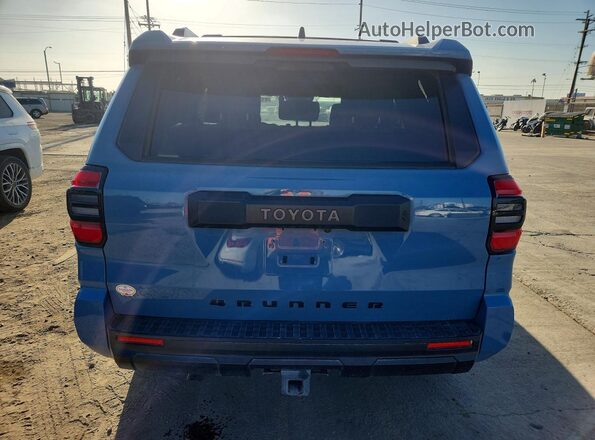 JTEVA5AR6S5006173 2025 TOYOTA 4RUNNER Blue წინა სალონის ხედი