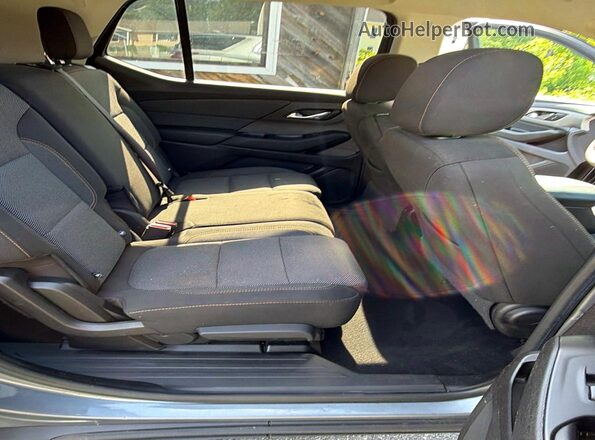 1GNEVFKW2JJ166728 2018 CHEVROLET TRAVERSE Gray Rear view
